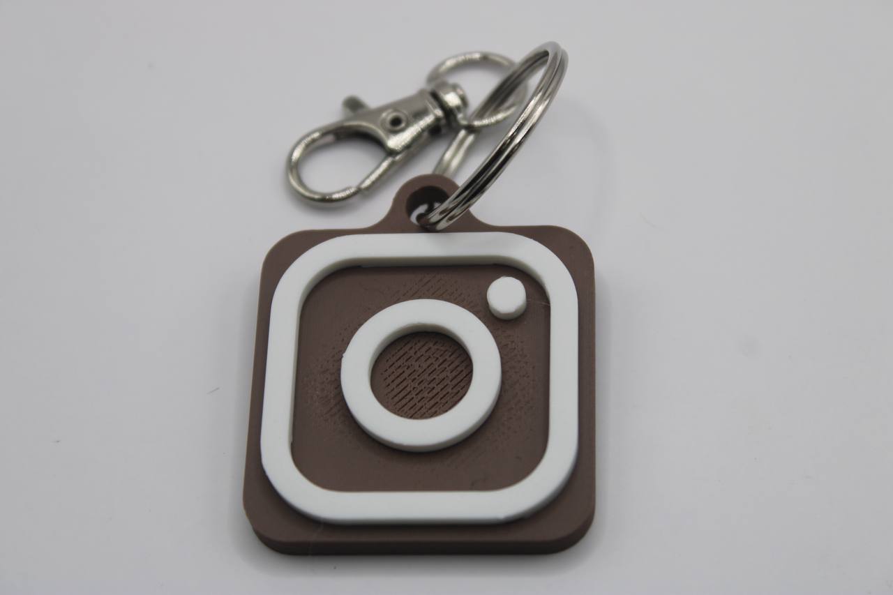 Llavero NFC Instagram personalizado